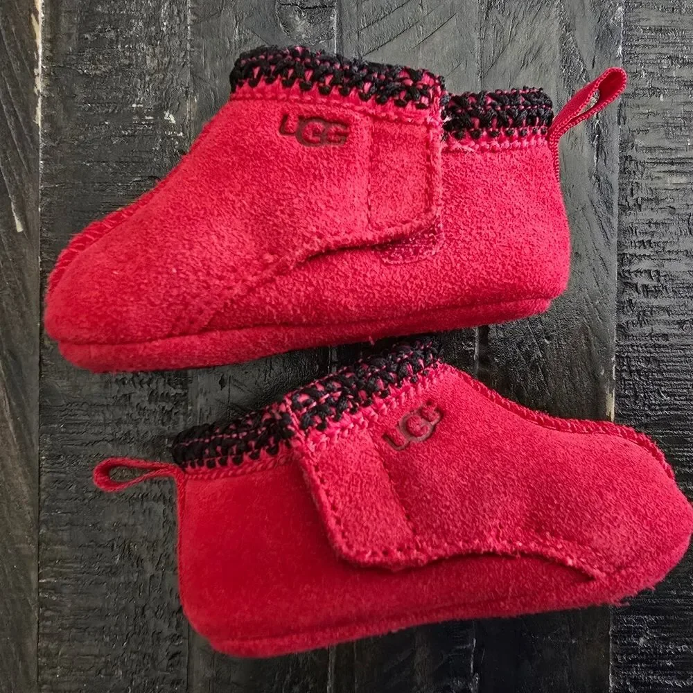 UGG adorable infant
